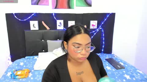 Snapshot of im_angels7 chatting on 01.23.25 Angela online show from 01.23.25