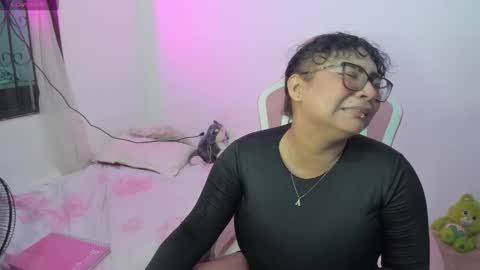 Snapshot of im_angels7 chatting on 09.26.25 Angela online show from 09.26.25