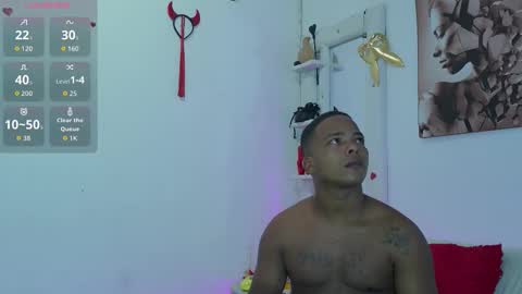 Snapshot of im_ariana chatting on 10.14.25 Ariana online show from 10.14.25