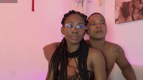 Snapshot of im_ariana chatting on 10.30.25 Ariana online show from 10.30.25