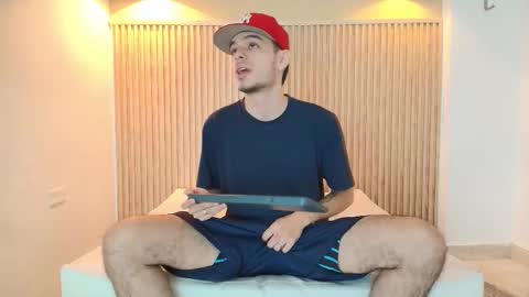 Snapshot of im_bull chatting on 01.06.26 BULL online show from 01.06.26