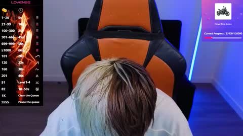 Laia online show from 10.14.25