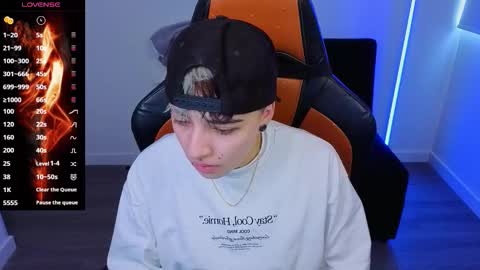 Laia online show from 10.28.25