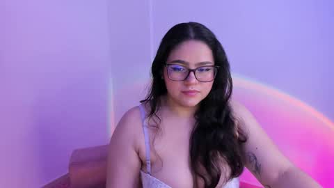 mei mei uwu online show from 10.03.25