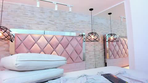 im mou  online show from 01.24.25