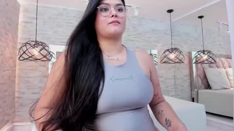 im mou  online show from 02.21.25