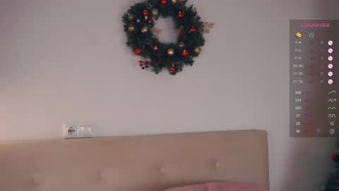 Snapshot of im_not_shy chatting on 12.08.24 Katrina online show from 12.08.24