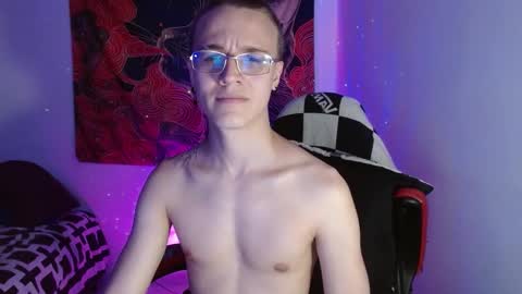 Oliver P online show from 10.10.25