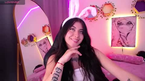 Snapshot of im_rosse_ chatting on 10.14.25 Jade Rosse online show from 10.14.25