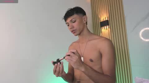 im_sebaslopez online show from 01.13.25