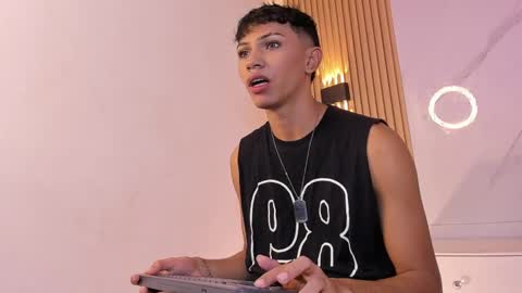 im_sebaslopez online show from 01.27.25