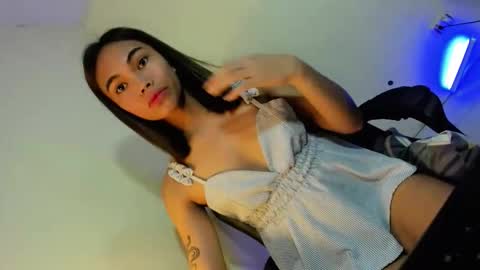 Lolly online show from 04.26.26