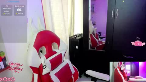 Lisa Hyga online show from 12.22.25