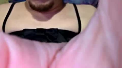 Snapshot of imabigolperv chatting on 11.17.25 imabigolperv online show from 11.17.25