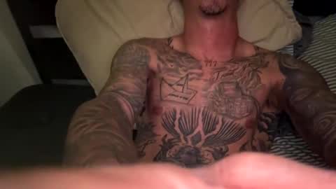 imallyours232323 online show from 10.12.25