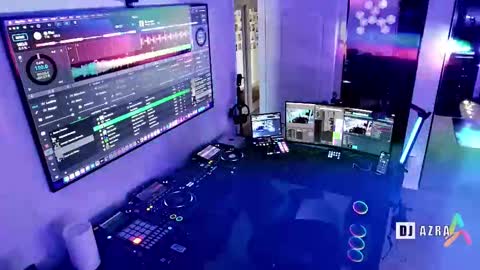 DJ Azra online show from 10.17.25