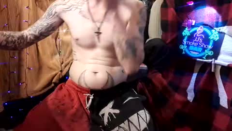 Snapshot of imglorious1 chatting on 12.30.24 JJ online show from 12.30.24