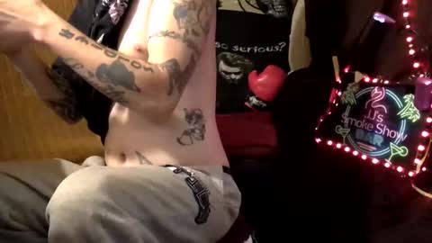 Snapshot of imglorious1 chatting on 02.17.25 JJ online show from 02.17.25