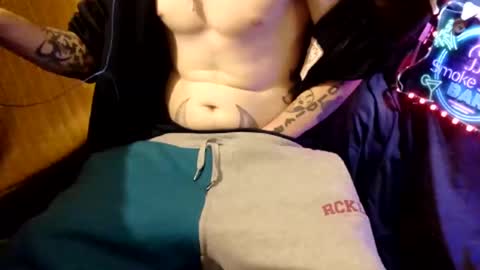 Snapshot of imglorious1 chatting on 02.20.25 JJ online show from 02.20.25