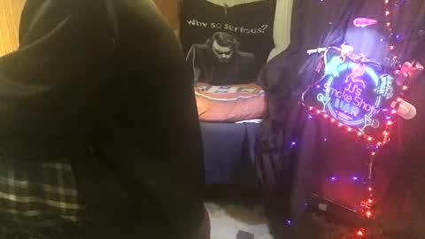 Snapshot of imglorious1 chatting on 03.07.25 JJ online show from 03.07.25