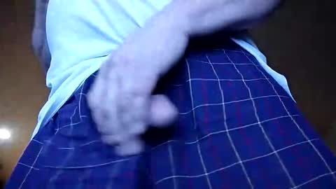 Iminyourroom online show from 12.21.25