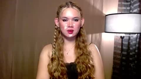 Mika online show from 12.04.25