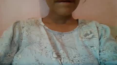 Snapshot of imlovelyrose chatting on 12.07.24 ROSE online show from 12.07.24