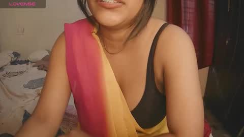 Snapshot of imlovelyrose chatting on 09.23.25 ROSE online show from 09.23.25