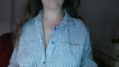 Snapshot of immouss chatting on 01.13.25 Pola online show from 01.13.25