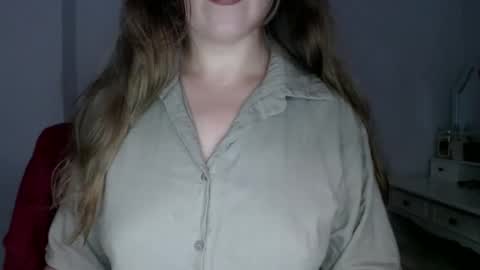 Snapshot of immouss chatting on 09.13.25 Pola online show from 09.13.25