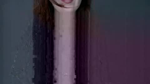 Snapshot of immouss chatting on 11.18.25 Pola online show from 11.18.25