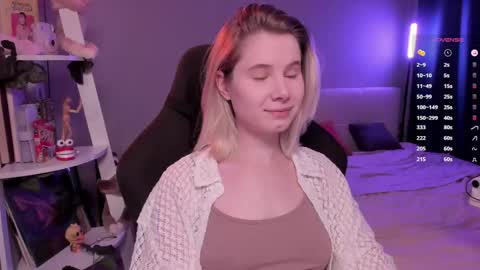 Mia online show from 04.25.26