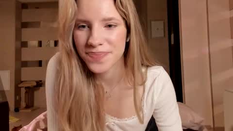 Snapshot of imogensy chatting on 12.07.24 my name Imo Fansly online show from 12.07.24