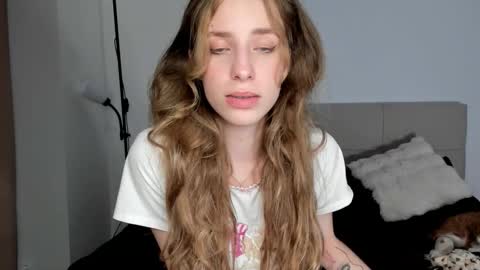 my name Imo  Fansly  online show from 09.19.25