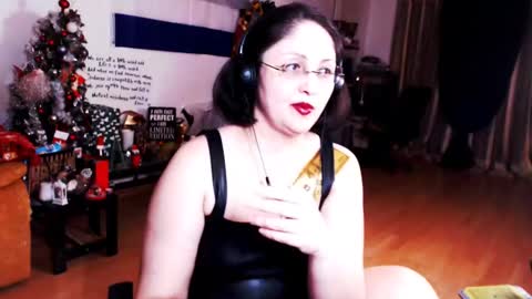 Empress online show from 02.06.25