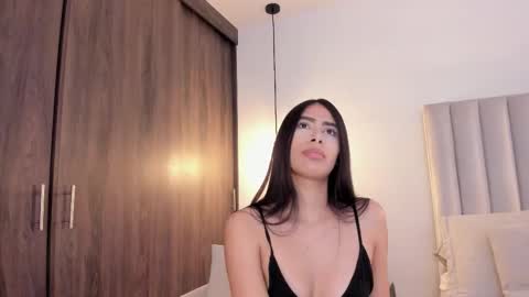 sarah online show from 11.27.25