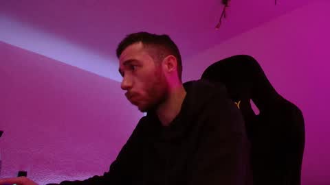 Flummi online show from 10.26.25