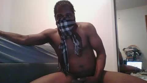 Snapshot of imthehornyest chatting on 11.11.25 imthehornyest online show from 11.11.25