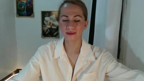 Snapshot of imyourcottoncandy chatting on 02.05.25 kc online show from 02.05.25