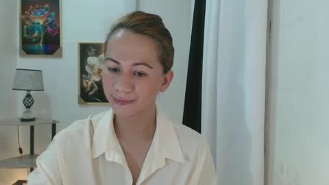 Snapshot of imyourcottoncandy chatting on 02.08.25 kc online show from 02.08.25