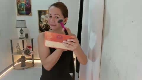 Snapshot of imyourcottoncandy chatting on 03.03.25 kc online show from 03.03.25