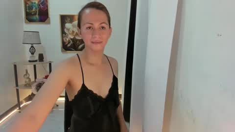 Snapshot of imyourcottoncandy chatting on 03.05.25 kc online show from 03.05.25