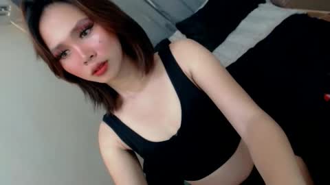 hi its me pearl online show from 09.17.25