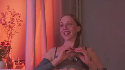 Snapshot of inaccessibles chatting on 10.19.25 oksana online show from 10.19.25