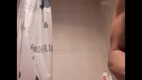 Snapshot of inad_98 chatting on 11.03.25 inad_98 online show from 11.03.25