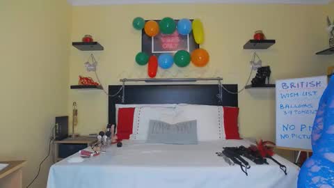 inannalove online show from 02.08.25