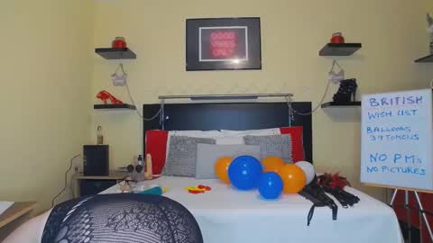 inannalove online show from 02.25.25