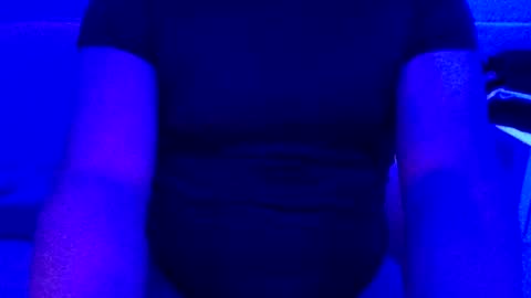 Inchesofhappiness7 online show from 11.23.25