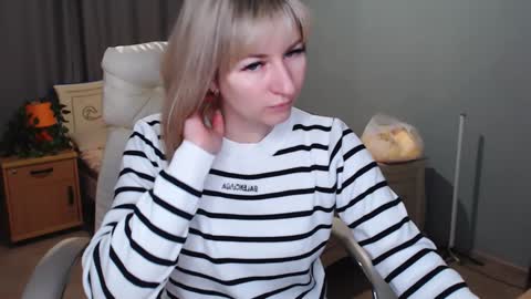 incredible_ariela online show from 01.11.25