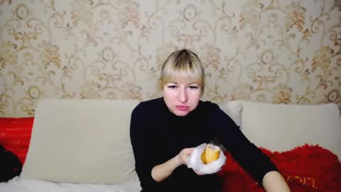 incredible_ariela online show from 01.17.25